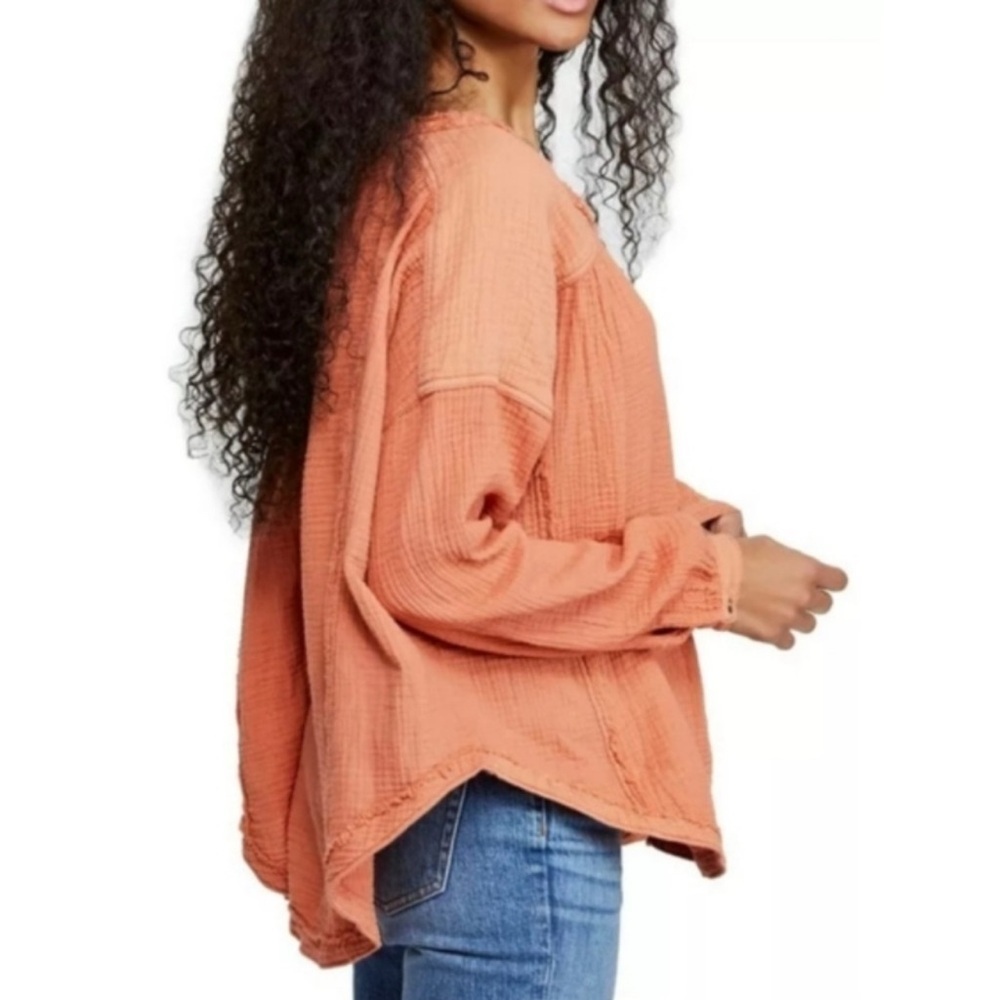 Free People We The Free Moving Mountains Frayed Round Neck Top Large - Picture 10 of 10